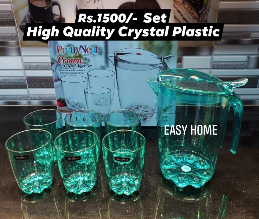 Crystal Plastic Set